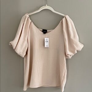 Daytrip Light Beige Puff Sleeve Blouse